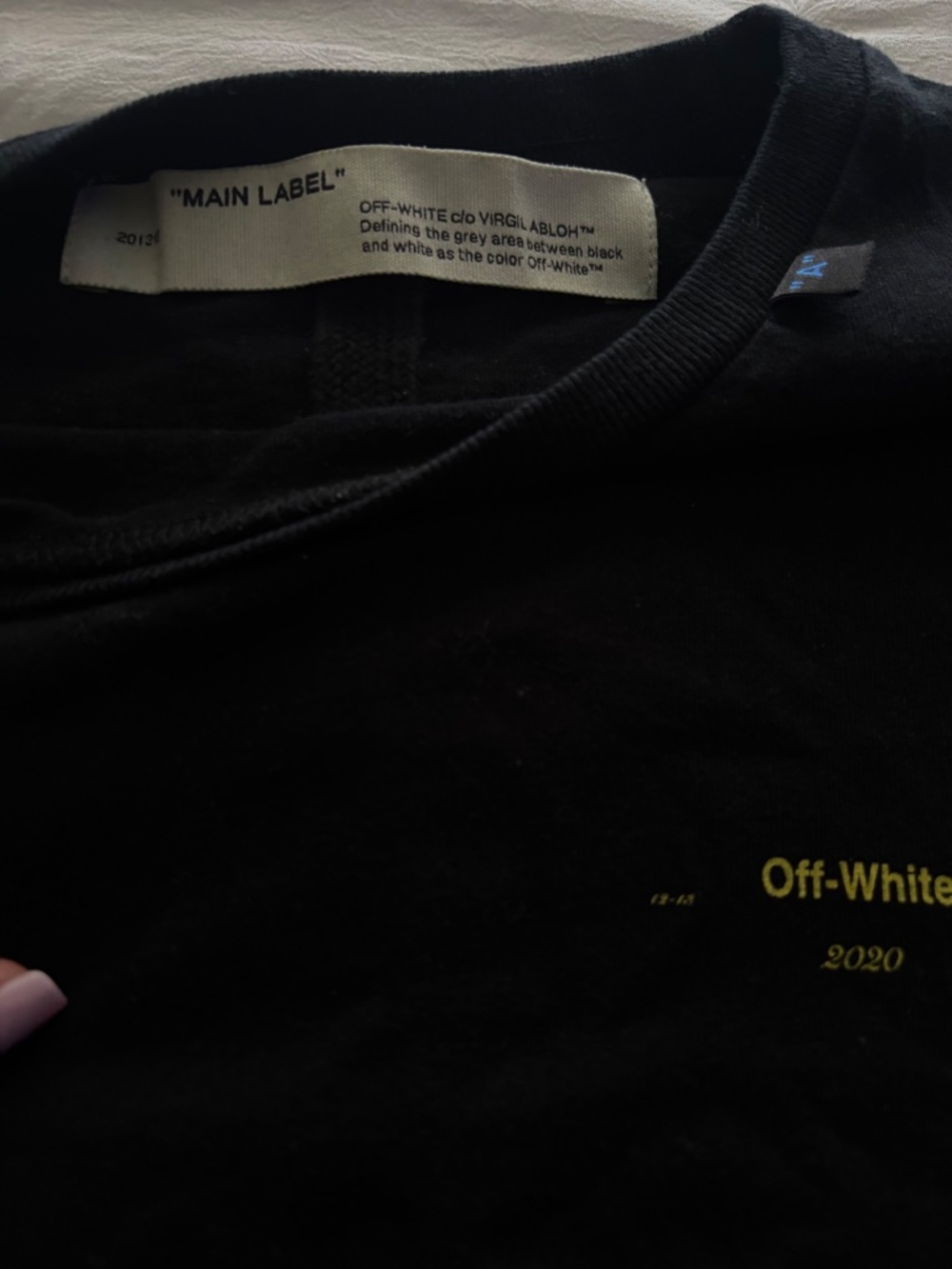 Off-White - Picture 3 of 3